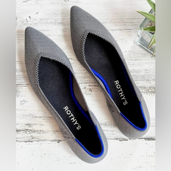 💥Rothy’s Cloud Gray Birdseye Point Flat Shoes💥 - Picture 1 of 12